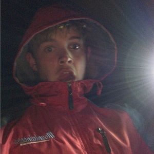 Meet your Posher, Devin